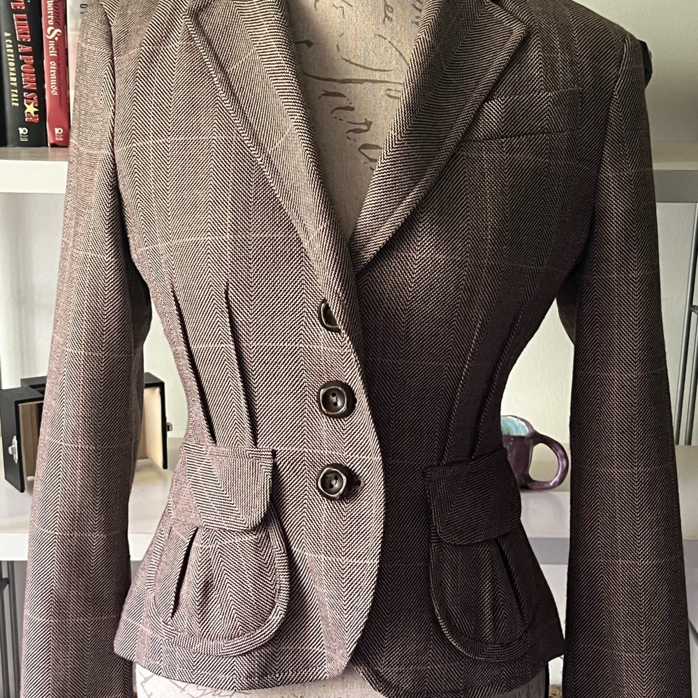 Vintage petite tweed lined with pink satin button up jacket size 6